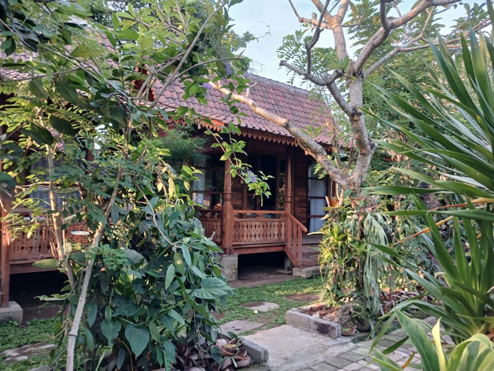 Puri Amartha Apartment อูบุด ภายนอก รูปภาพ